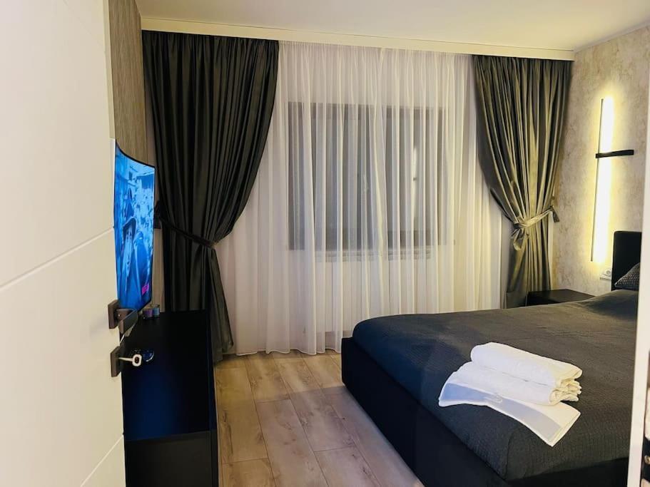 Impact Apartments Pitesti Exterior photo